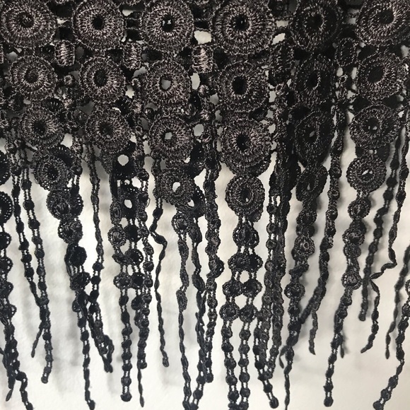 Monteau Fringe Lace Crop Top Black Extra Small - Picture 5 of 6